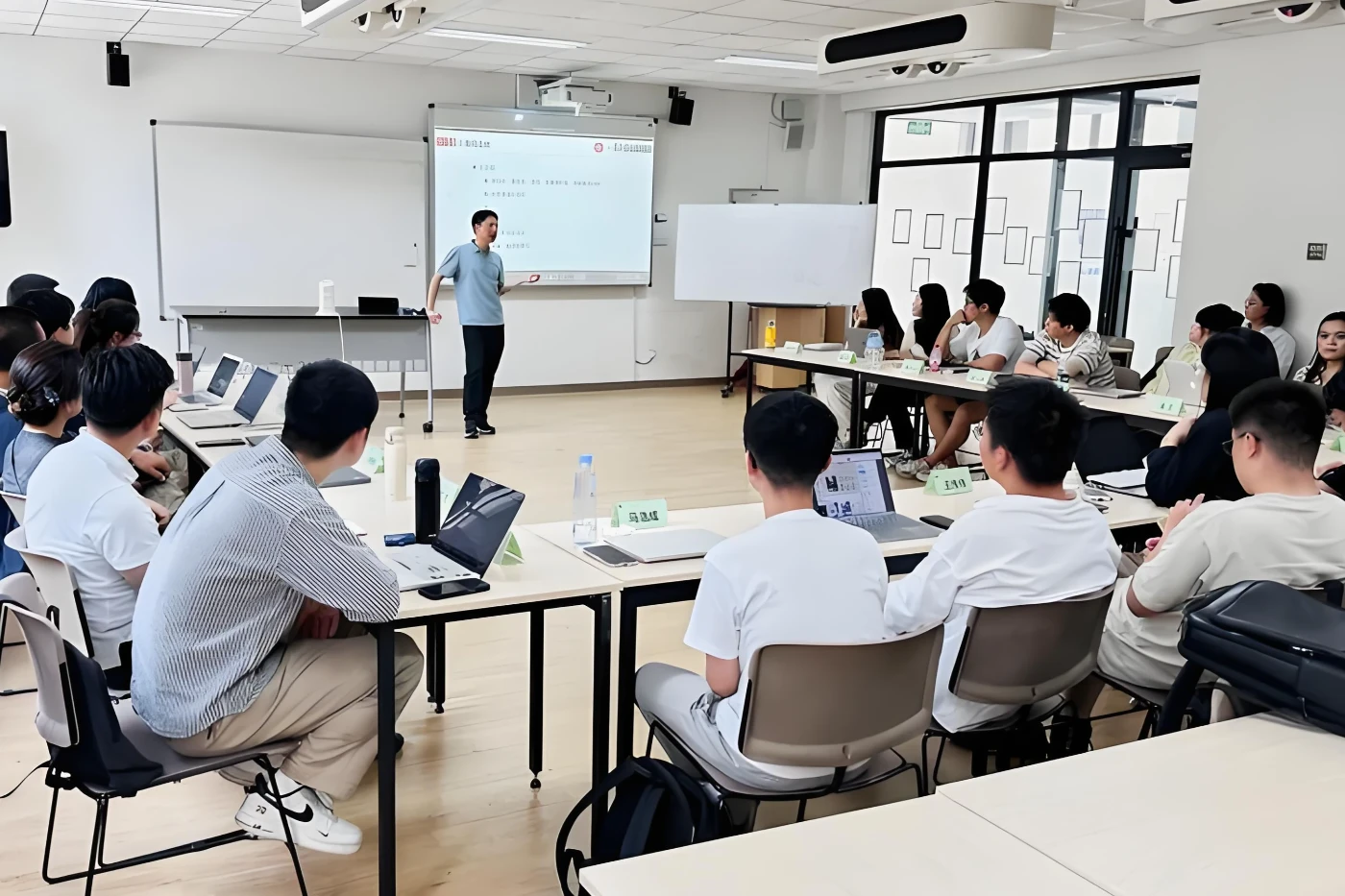 AI-Marketing-Lösung für Bildung und Training