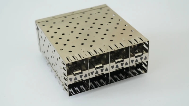 SFP+ 2×4八端口笼子连接器