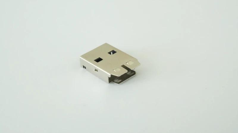 USB 2.0 male connector