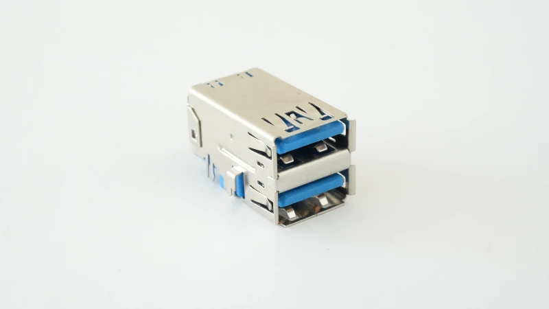 USB 3.0 Type A DIP double-layer sinking plate female socket