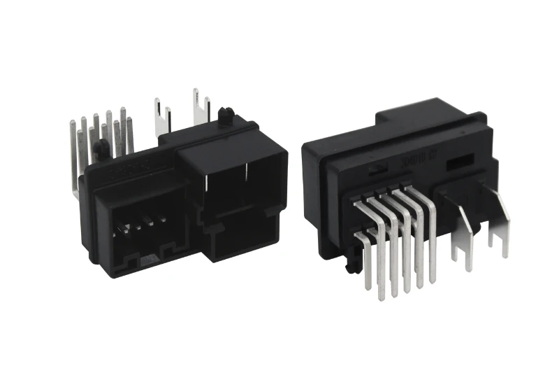 Dual-port bent-insert PCB connector