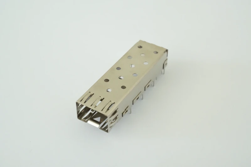 SFP+ single-port cage